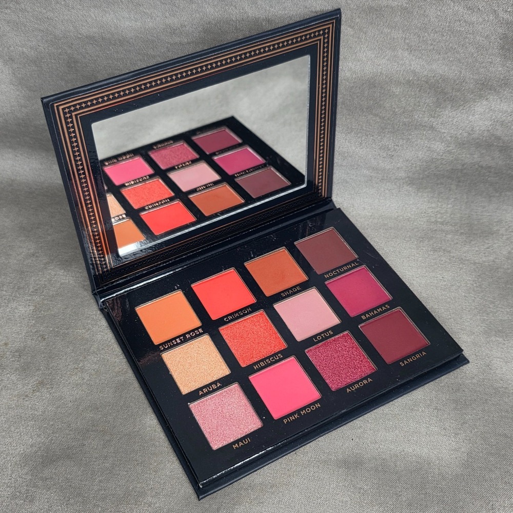 Ace Beaute SCARLET DUSK Eyeshadow Palette 12 Shades‎ 0.55oz NIB